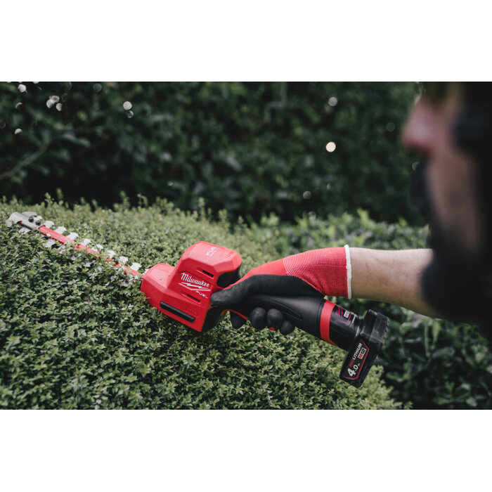 MILWAUKEE M12 FHT20 FUEL Heggenschaar 20 cm