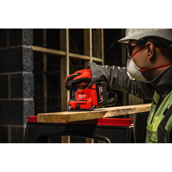 MILWAUKEE M18 BQSS Vlakschuurmachine 1/4˝