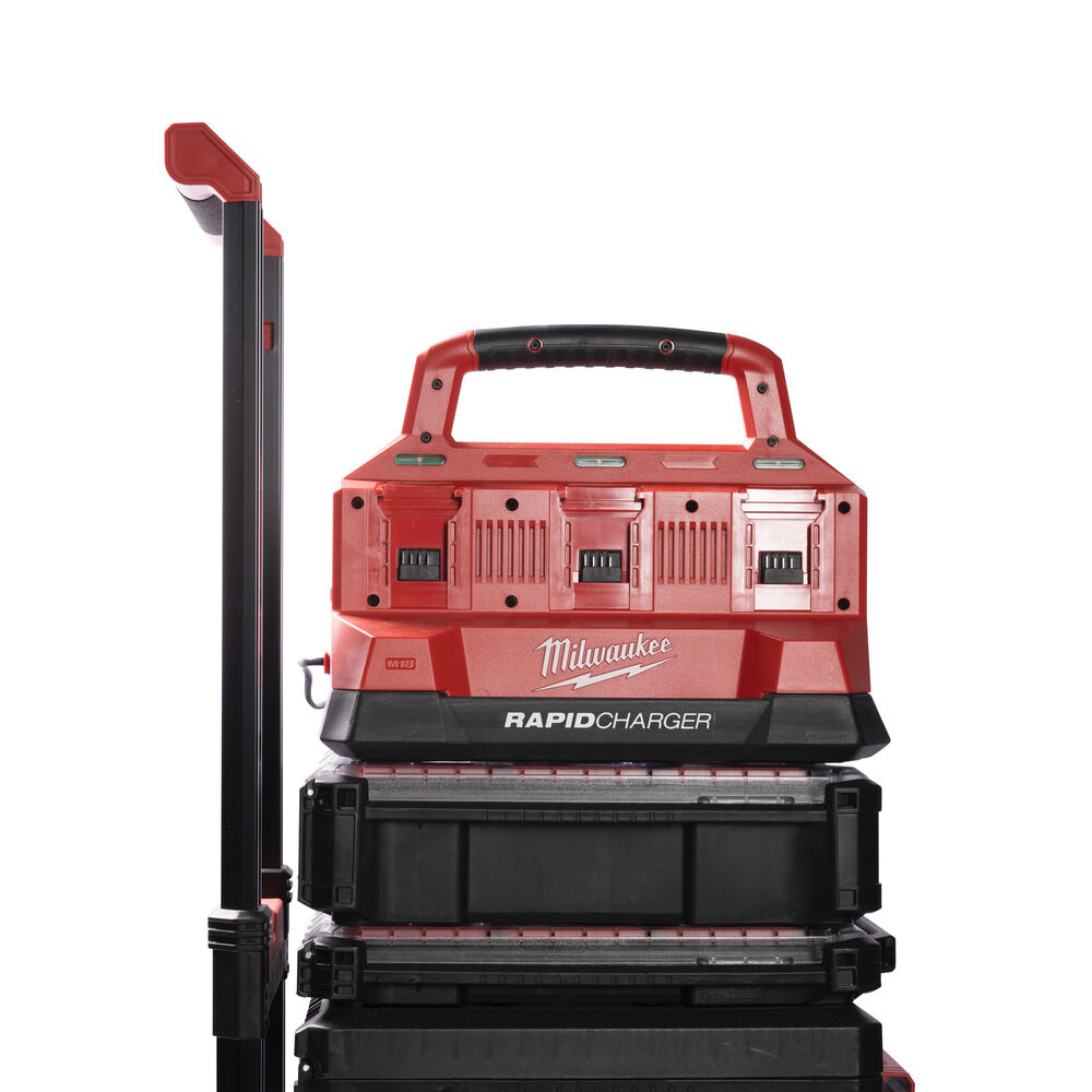 MILWAUKEE M18 PC6 EU PACKOUT compatibele lader voor 6 accu's