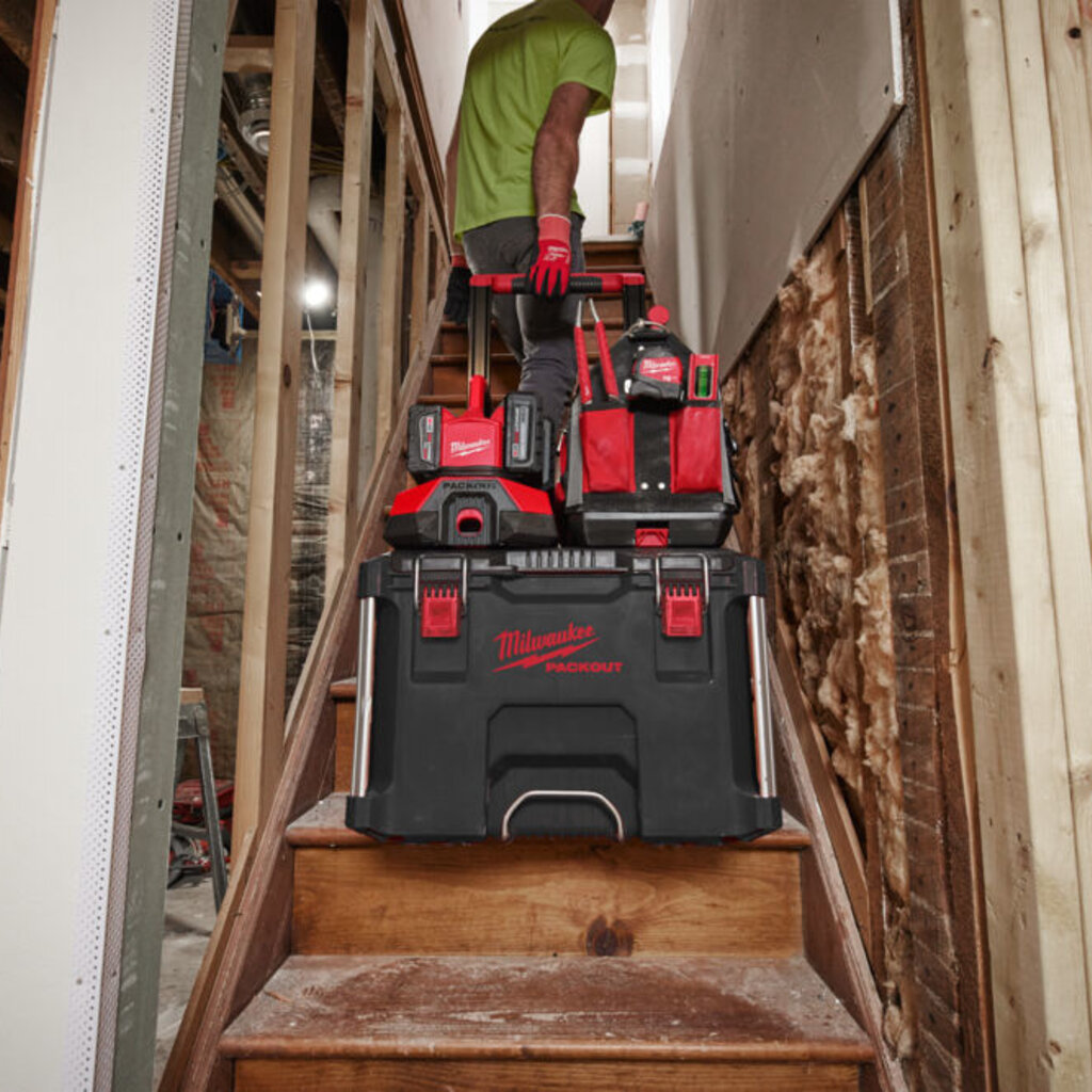 MILWAUKEE M18 PC6 EU PACKOUT compatibele lader voor 6 accu's