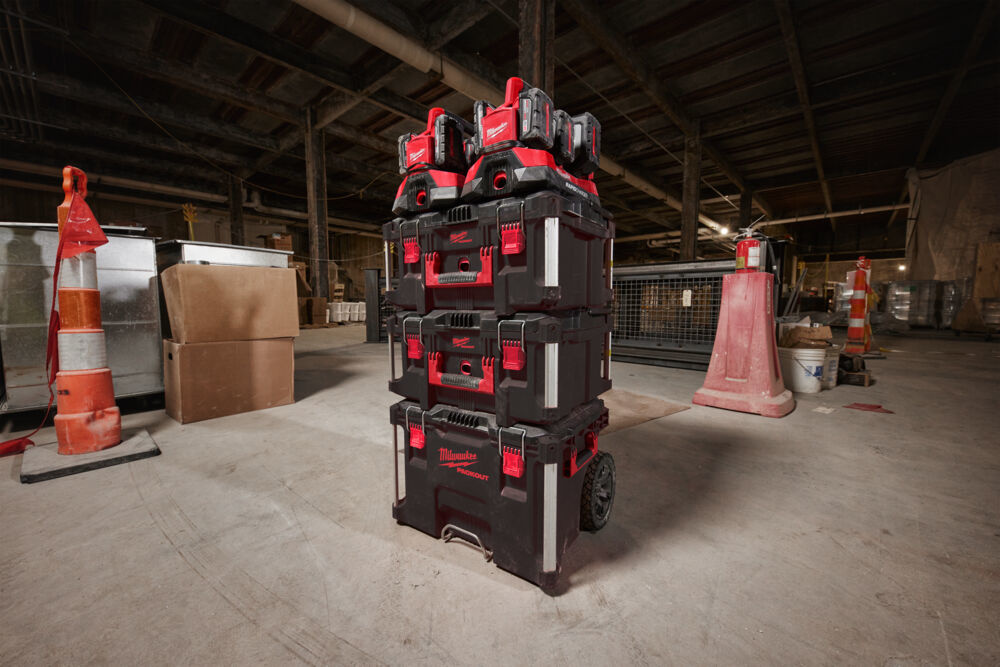 MILWAUKEE M18 PC6 EU PACKOUT compatibele lader voor 6 accu's