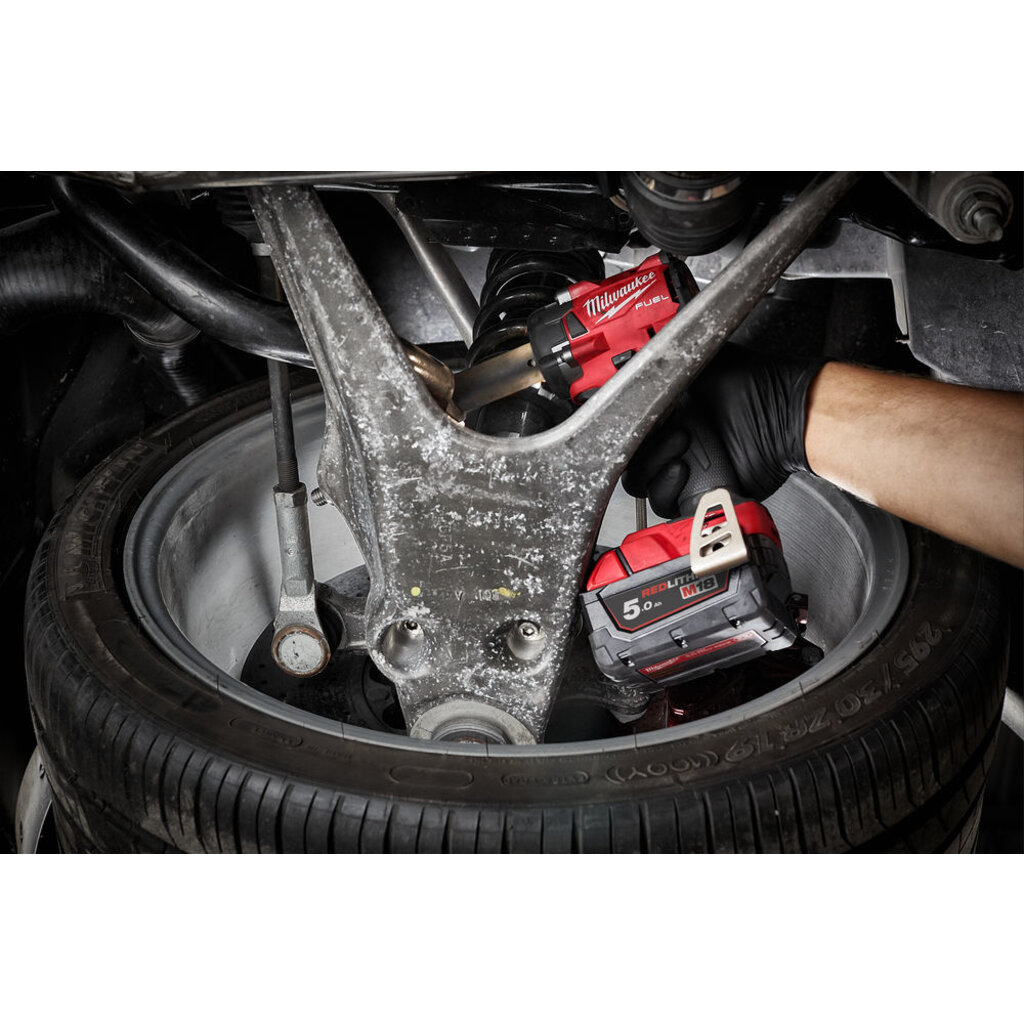 MILWAUKEE M18 FIW2F38 COMPACTE SLAGMOERSLEUTEL MET FRICTIERING  ⅜″