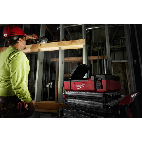 MILWAUKEE M12 POAL-0 PACKOUT™ AREA LAMP 1400 LUMEN