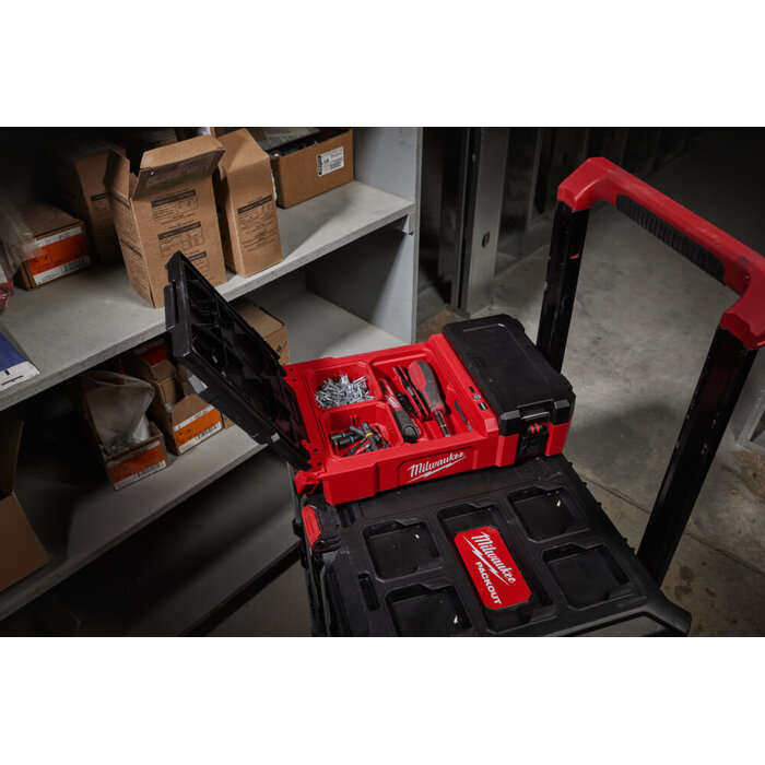 MILWAUKEE M12 POAL-0 PACKOUT™ AREA LAMP 1400 LUMEN