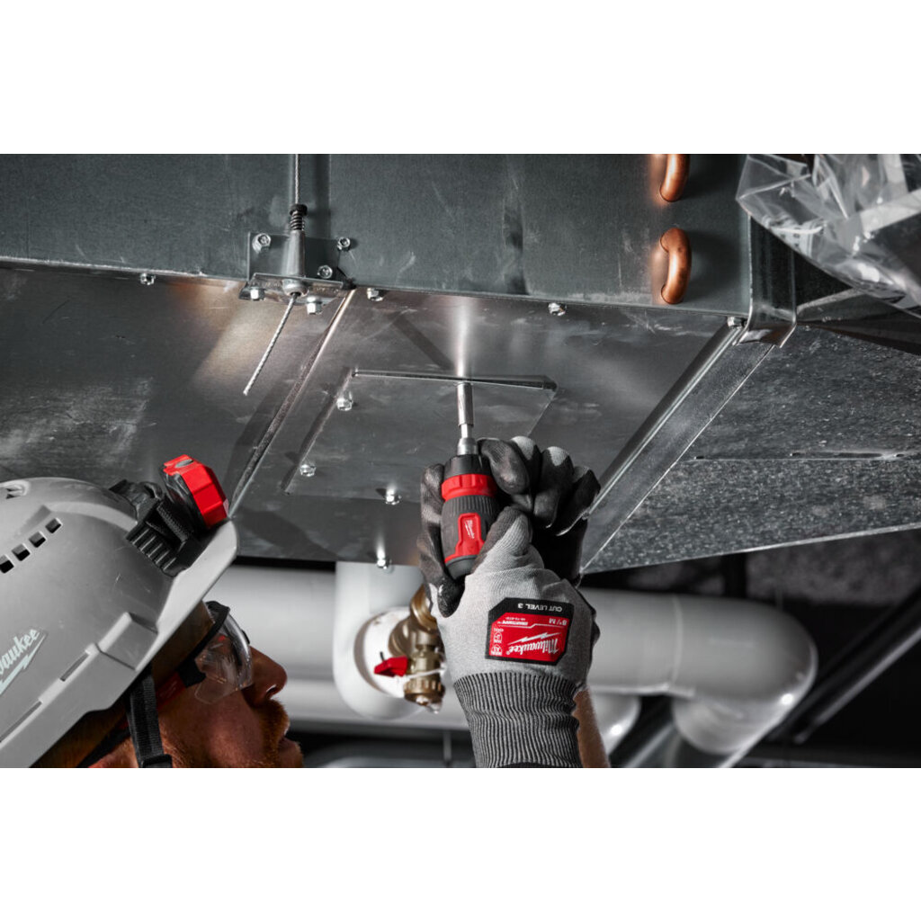 MILWAUKEE 8 IN 1 COMPACT RATCHETING MULTI-BIT SCREWDRIVER