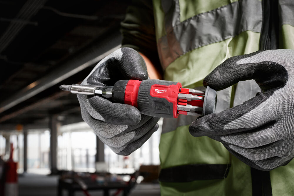MILWAUKEE Schroevendraaier multi-Bit 8 in 1 ratelend compact