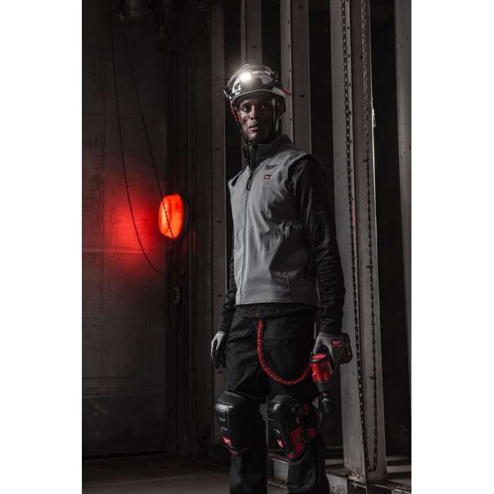 MILWAUKEE  L4 BOLTHL BOLT USB rechargeable Headlamp w/ 600 Lumen