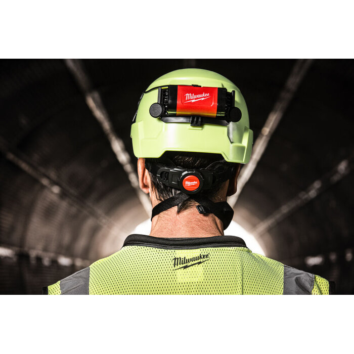 MILWAUKEE  L4 BOLTHL BOLT USB rechargeable Headlamp w/ 600 Lumen
