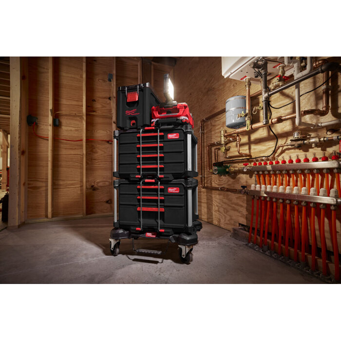 MILWAUKEE PACKOUT™ GEREEDSCHAPKOFFER MET 4 LADES