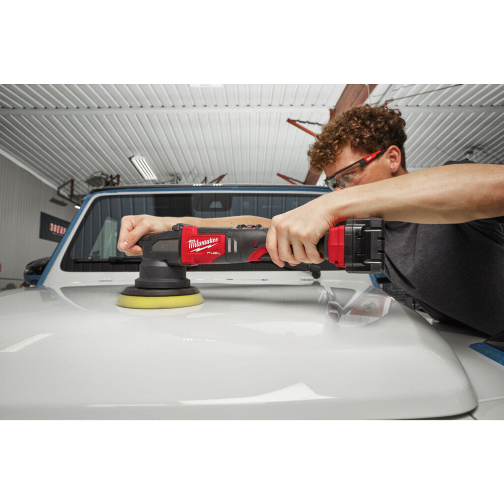 MILWAUKEE M18 FROP15 EXCENTRISCHE POLIJSTMACHINE MET 15 MM SCHUUR UITSLAG