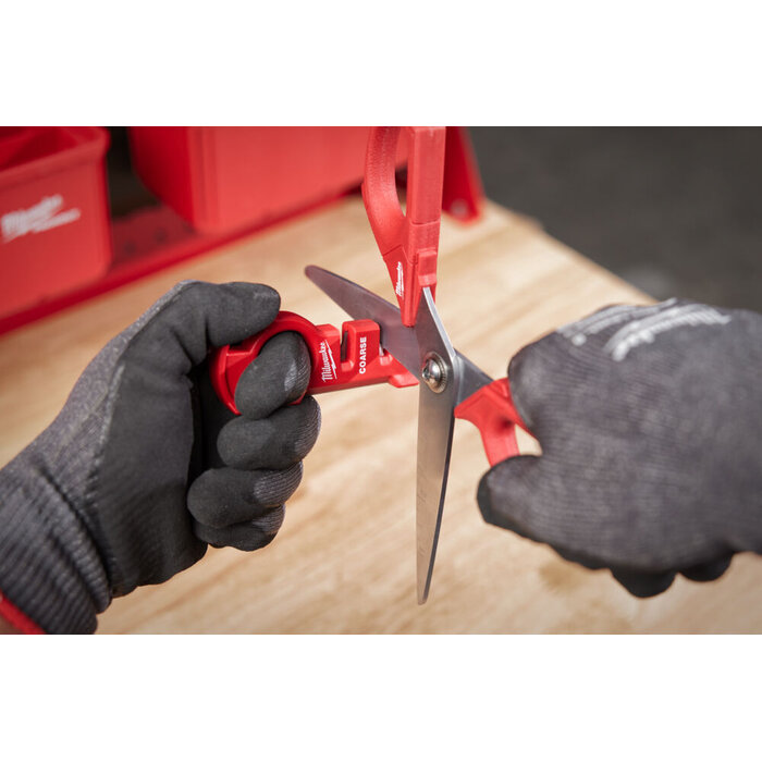 MILWAUKEE Compacte messenslijper