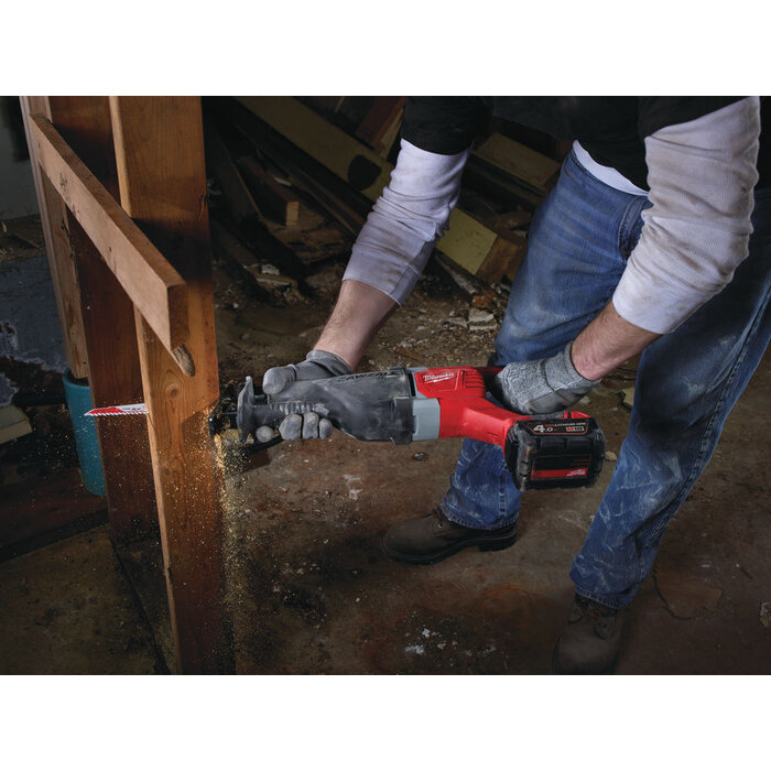 MILWAUKEE M18 BSX HEAVY DUTY SAWZALL™ RECIPROZAAGMACHINE