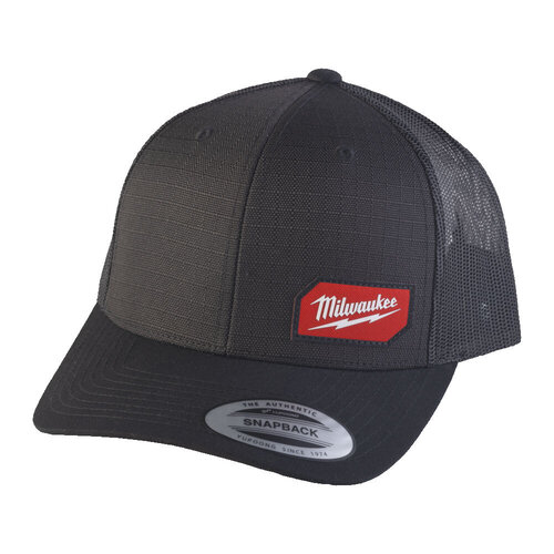 MILWAUKEE SNAPBACK TRUCKER CAP ZWART