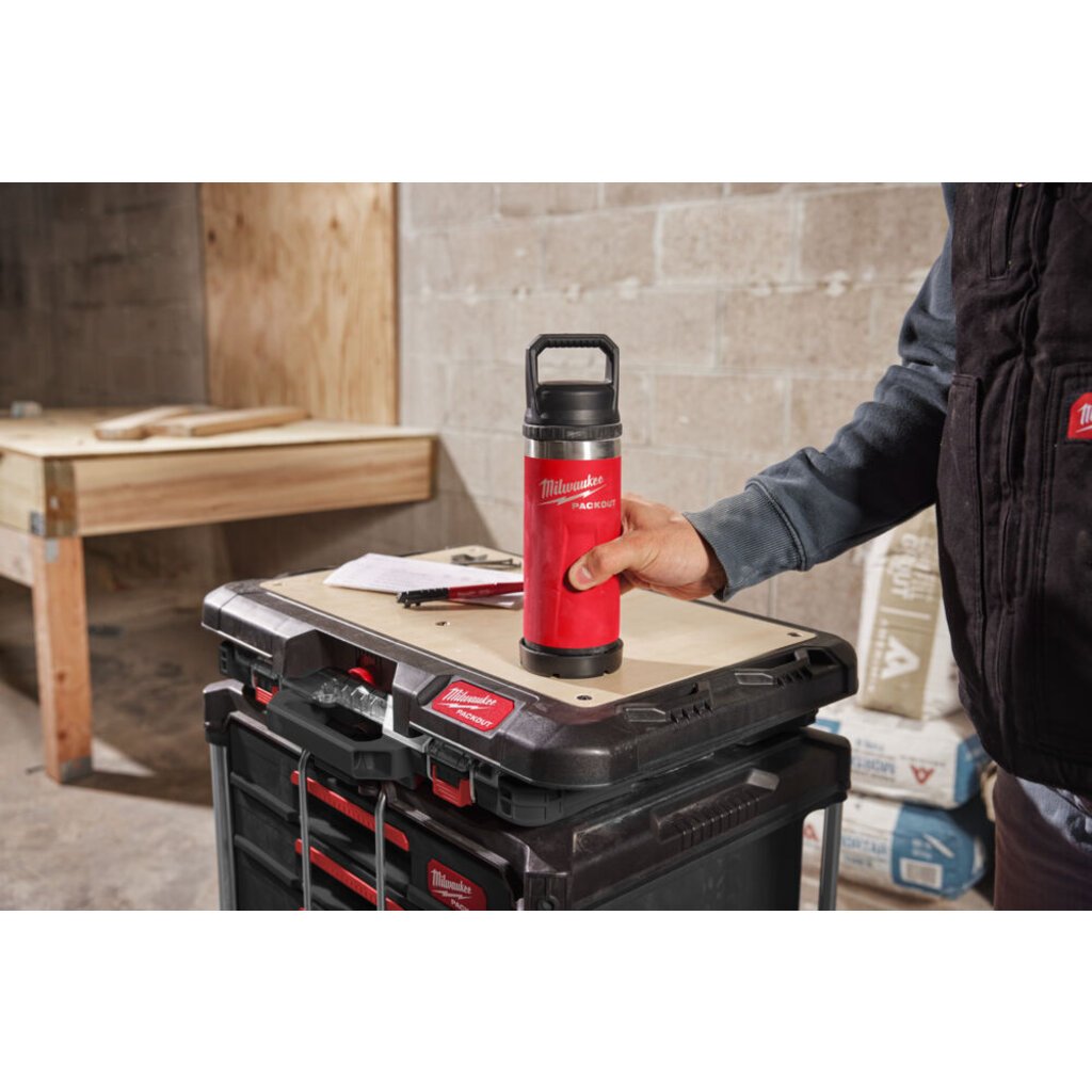 MILWAUKEE PACKOUT™ 710ML Thermosfles