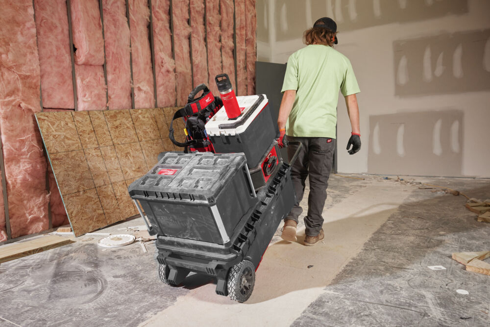 MILWAUKEE PACKOUT 710 ml fles met deksel rood