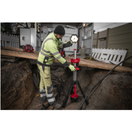 MILWAUKEE M18 SAL2 LED STAANDE LAMP