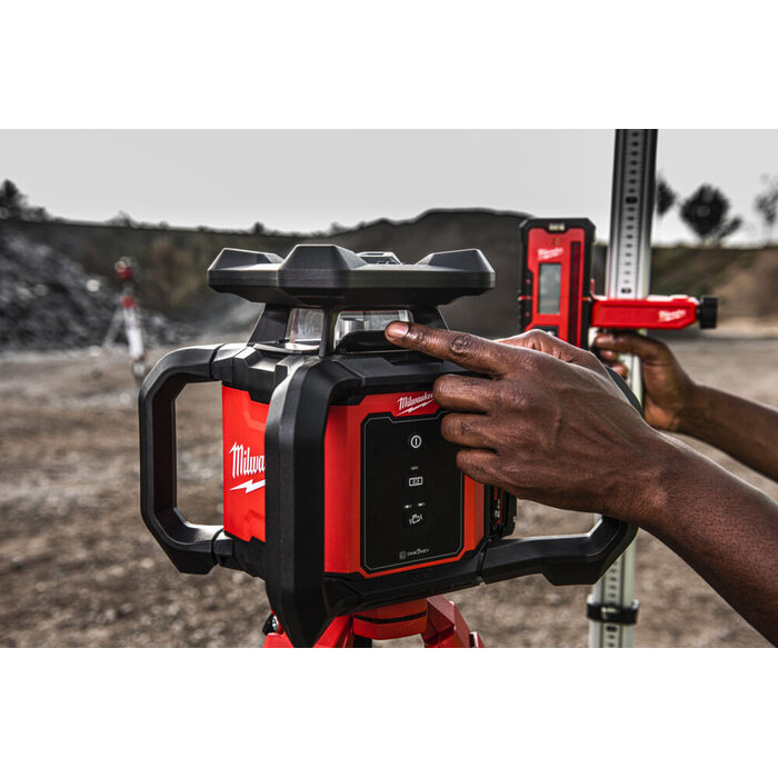 MILWAUKEE M18 RLOH600-201C600 M Horizontaal roterende laser met ONE-KEY