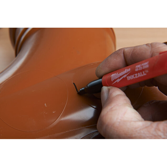 MILWAUKEE Marker INKZALL™ Fijne punt 1,0 mm zwart/rood/blauw/groen (blister 4 stuks)