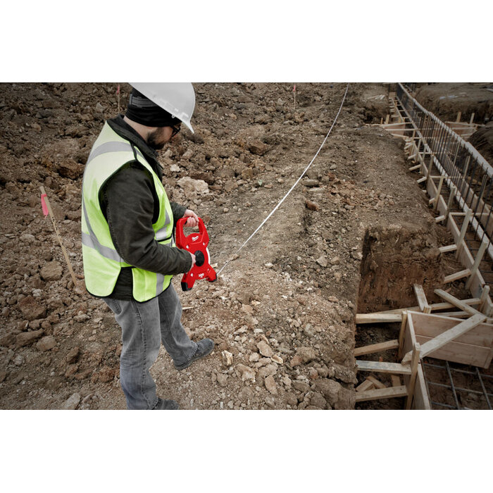 MILWAUKEE Landmeter fiberglas behuizing