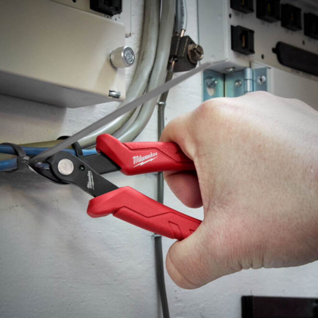 MILWAUKEE Kniptang klein