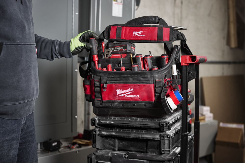 MILWAUKEE PACKOUT 38 cm Pro gereedschapstas