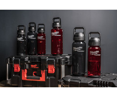 MILWAUKEE PACKOUT™ Plastic Fles met drinkdop