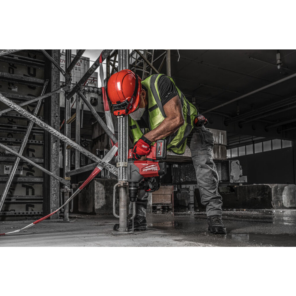 MILWAUKEE M18 ONEFHPX-802X  ONE-KEY SDS-PLUS 32 mm hamer met FIXTEC