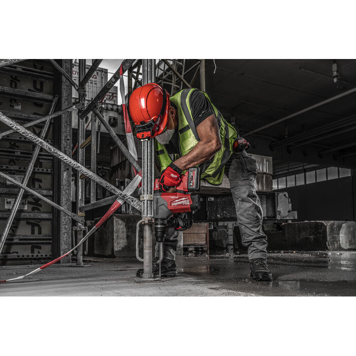 MILWAUKEE M18 ONEFHPX-802X  ONE-KEY SDS-PLUS 32 mm hamer met FIXTEC