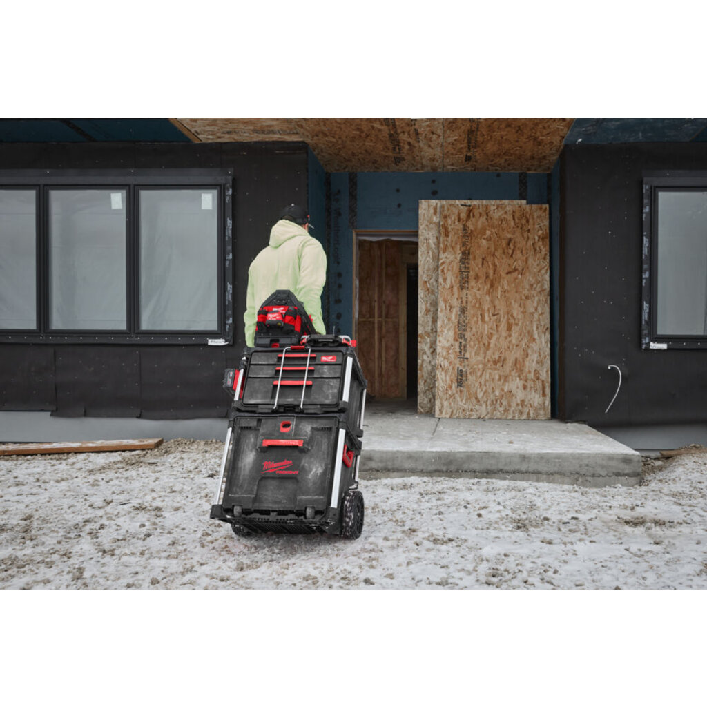 MILWAUKEE PACKOUT™ Rollende trolley koffer met lade