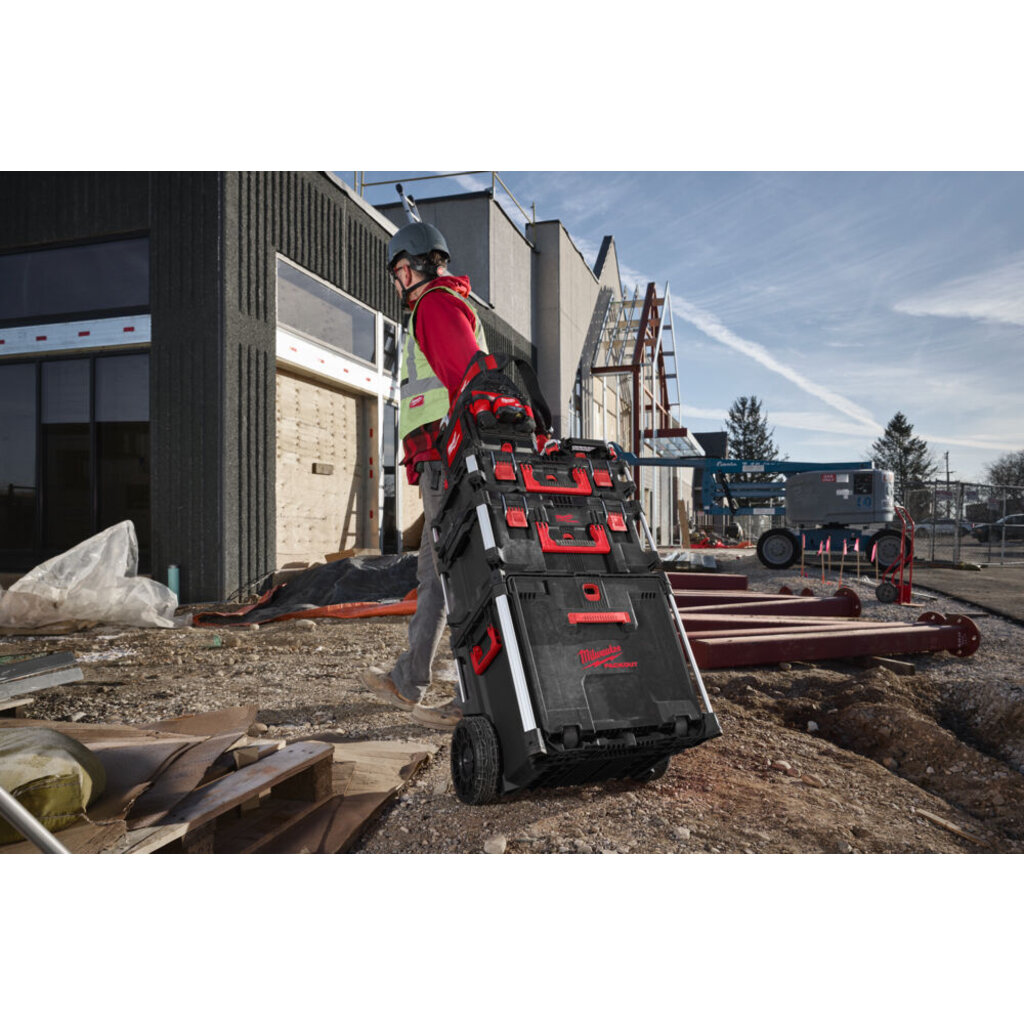 MILWAUKEE PACKOUT™ Rollende trolley koffer met lade