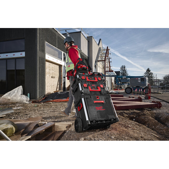 MILWAUKEE PACKOUT™ Rollende trolley koffer met lade