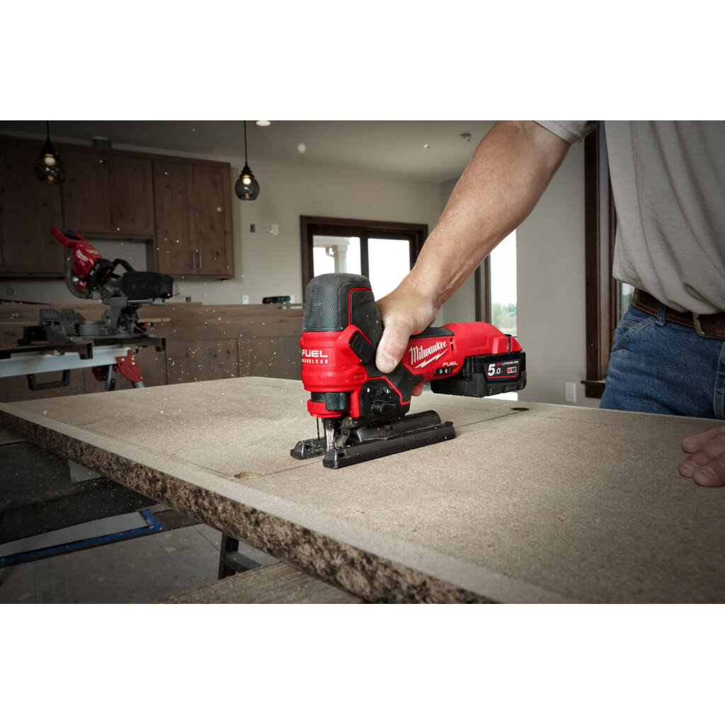 MILWAUKEE M18 FBJS FUEL decoupeerzaagmachine