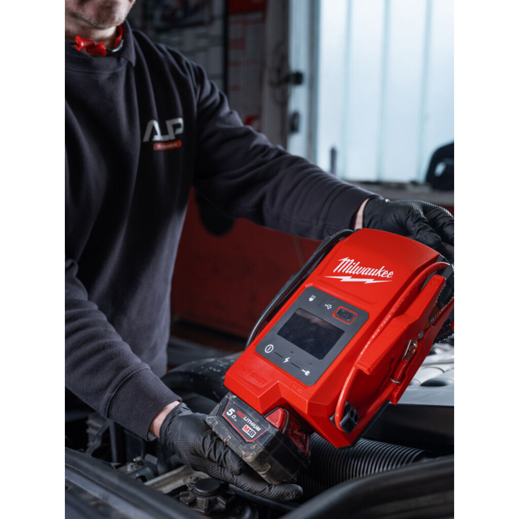 MILWAUKEE M18 JS2000 Jump Starter 2000 A
