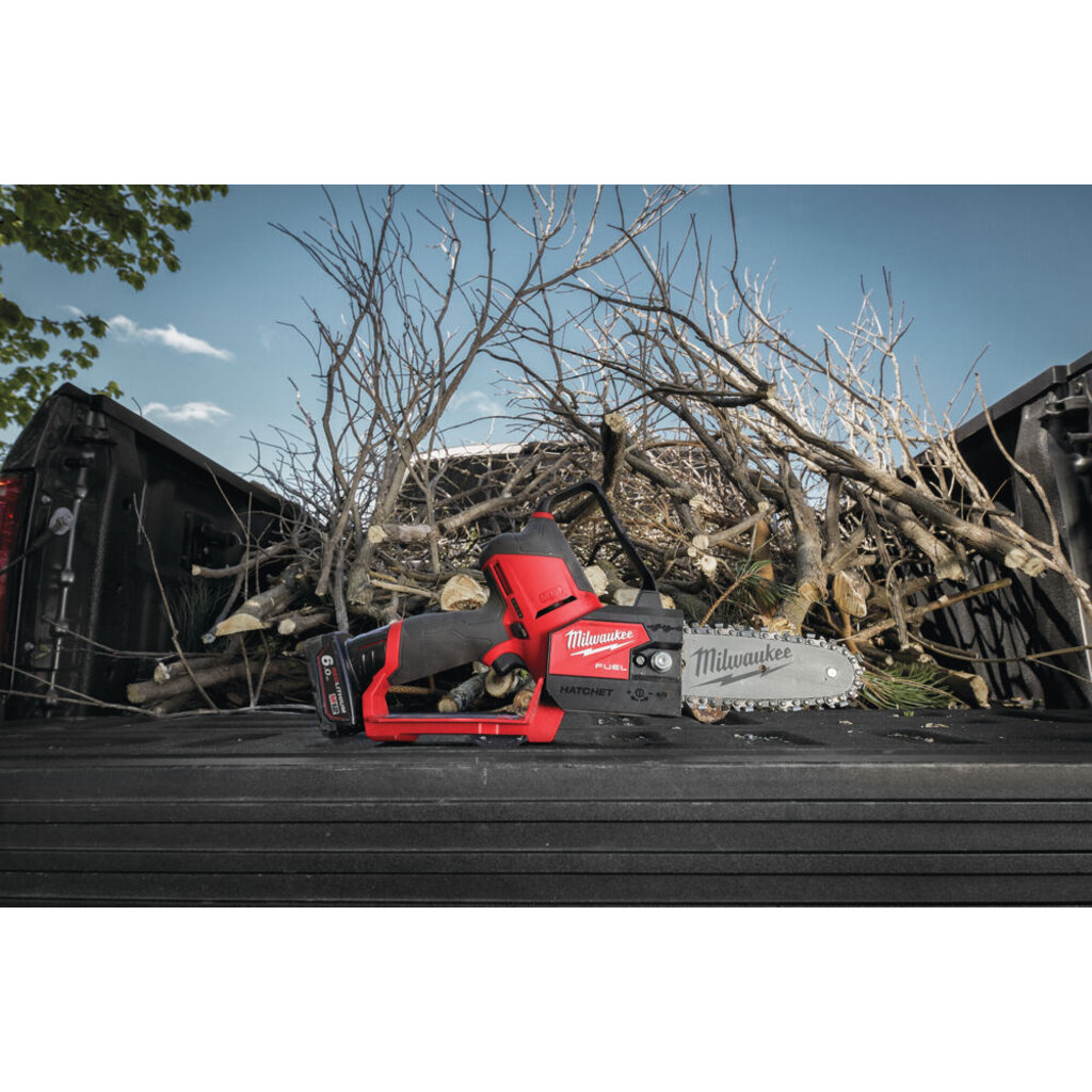 MILWAUKEE M12 FHS  FUEL HATCHET snoeizaag 15 cm