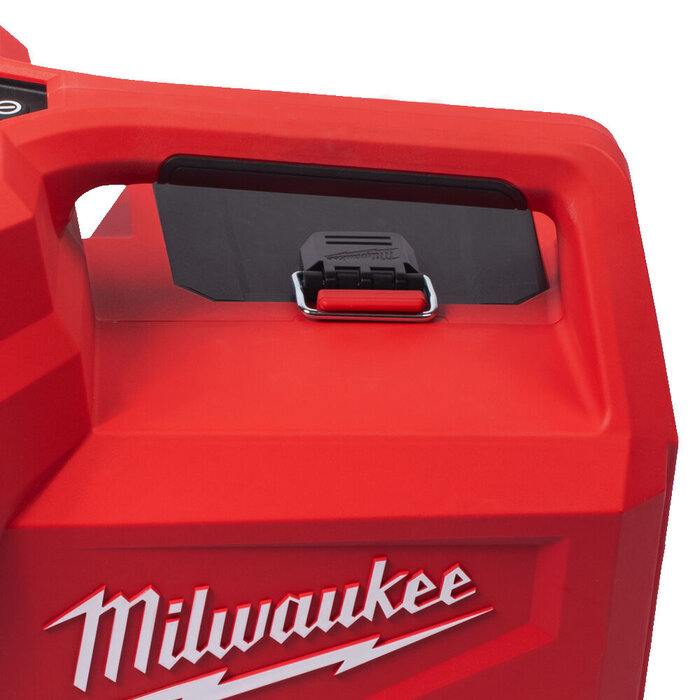 MILWAUKEE M18 Brushless recovery pomp