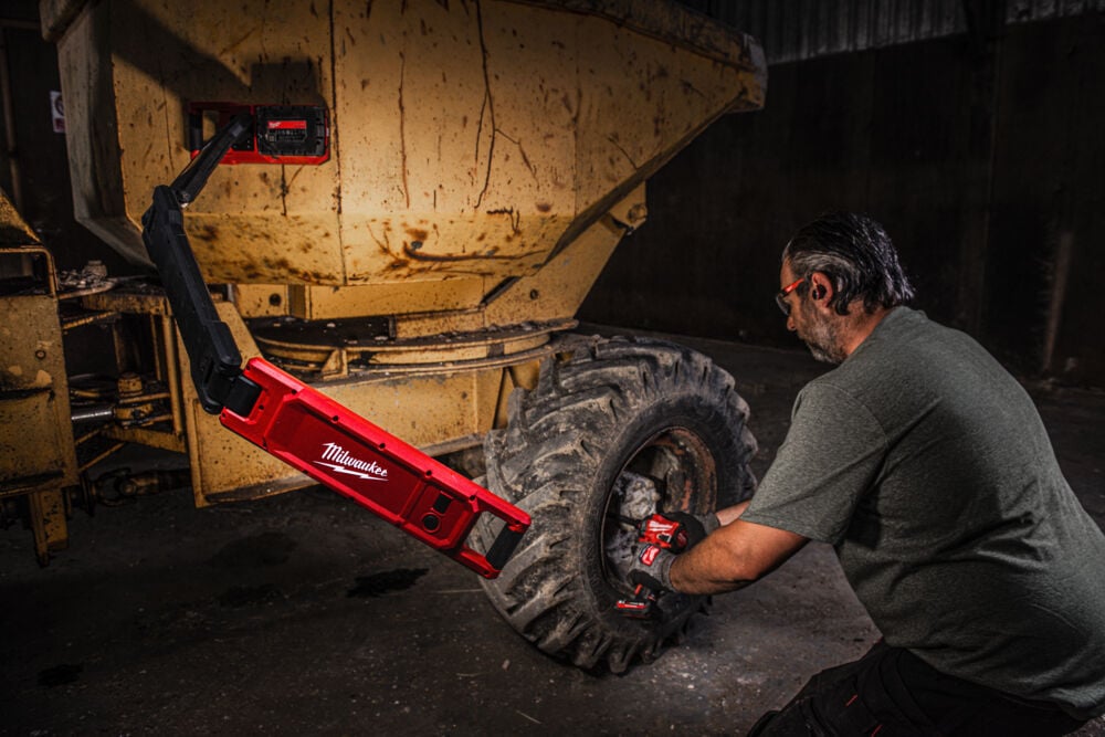 MILWAUKEE M18 ABL Multi Opvouwbare Magneet Lamp