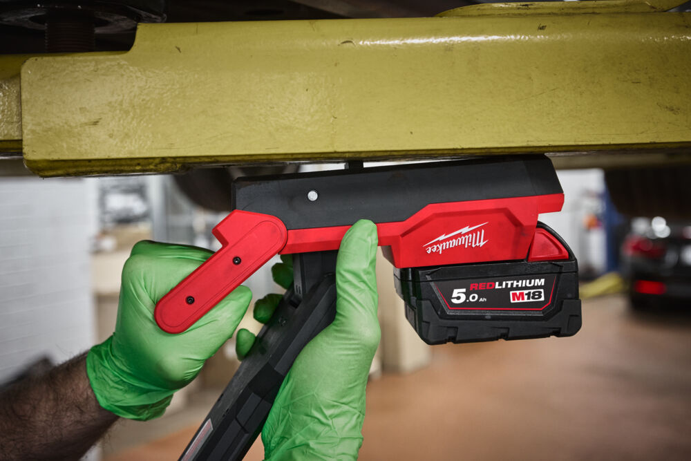 MILWAUKEE M18 ABL Multi Opvouwbare Magneet Lamp
