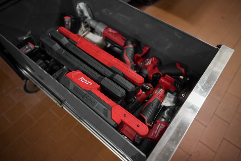 MILWAUKEE M18 ABL Multi Opvouwbare Magneet Lamp