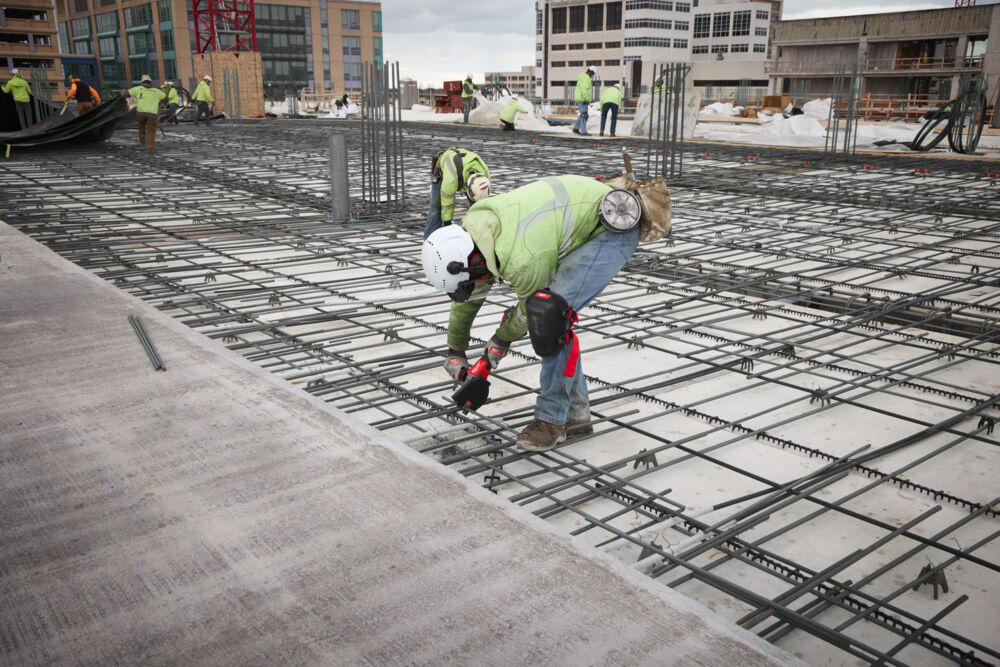MILWAUKEE M18 FRBCO32 FUEL betonstaalsnijder met One-key