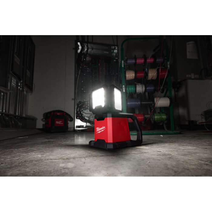 MILWAUKEE M18 MDTL-0 Multi-Directional Task Light