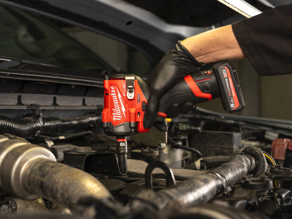 MILWAUKEE M12 FCIWF12G32 FUEL™ Compacte ½″ Slagmoersleutel met frictiering