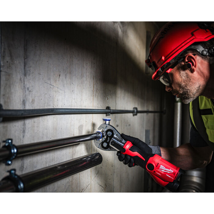 MILWAUKEE M12 ONEHPT-202C M-Set FORCE LOGIC Hydraulische Subcompactperstool met ONE-KEY