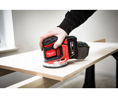 MILWAUKEE M18 BOS125 excentrische schuurmachine 125 mm