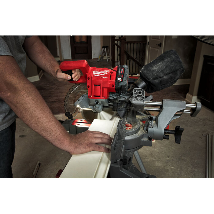 MILWAUKEE M18 FMS190-0 FUEL 190 mm afkortzaagmachine