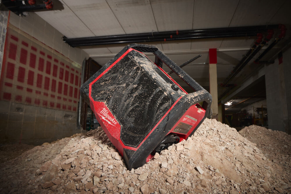 MILWAUKEE M18 RC2DAB+ Jobsite radio/lader G2