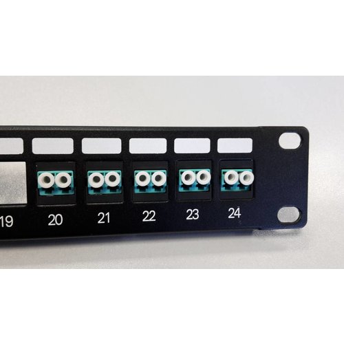 Patchpanel 24-Port, 1HE schwarz RAL9005