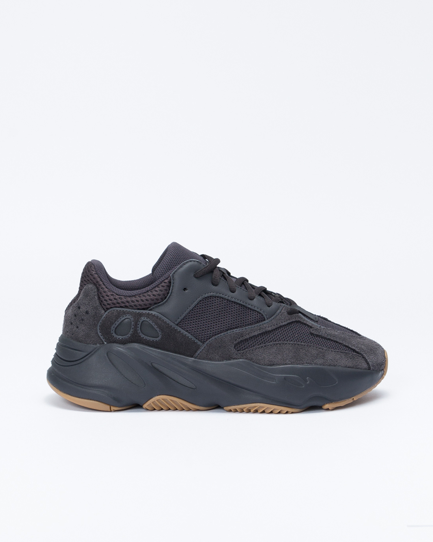 adidas yeezy 700 nere pitonate