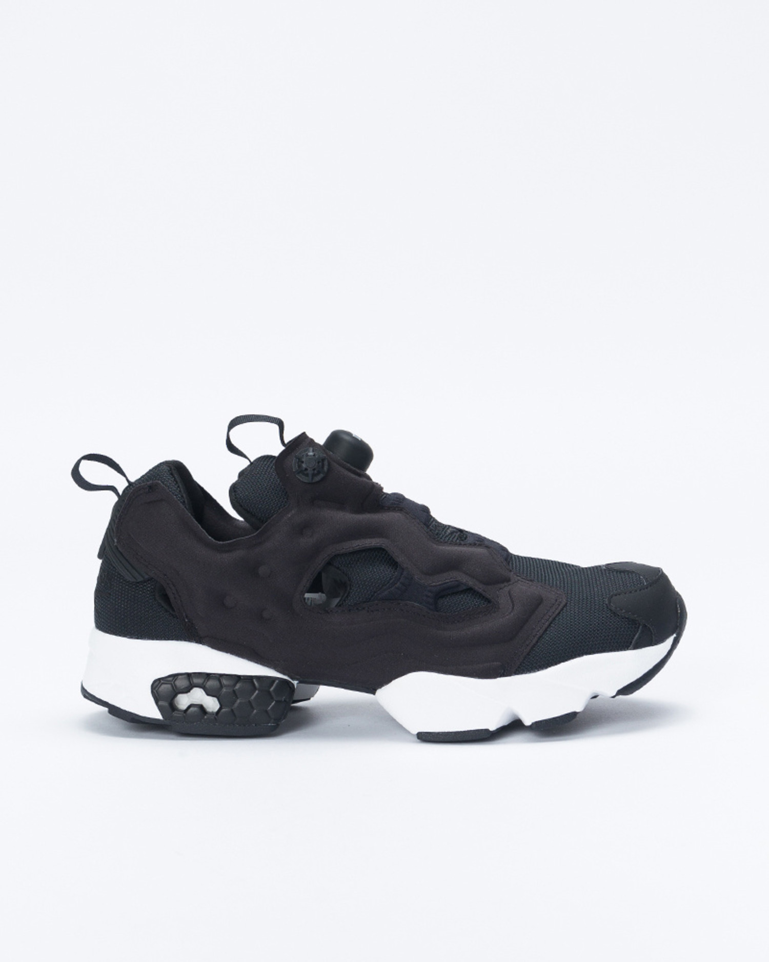 reebok pump fury black white