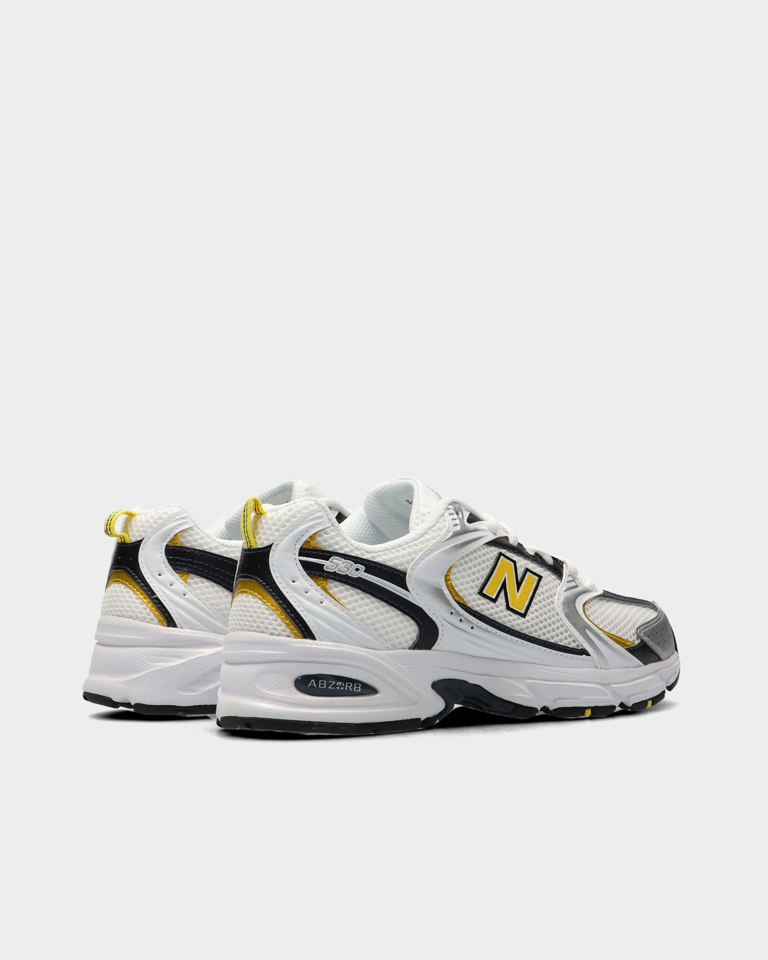 New Balance MR530UNX NB White - Lockwood Skateshop \u0026 Avenue Antwerpen