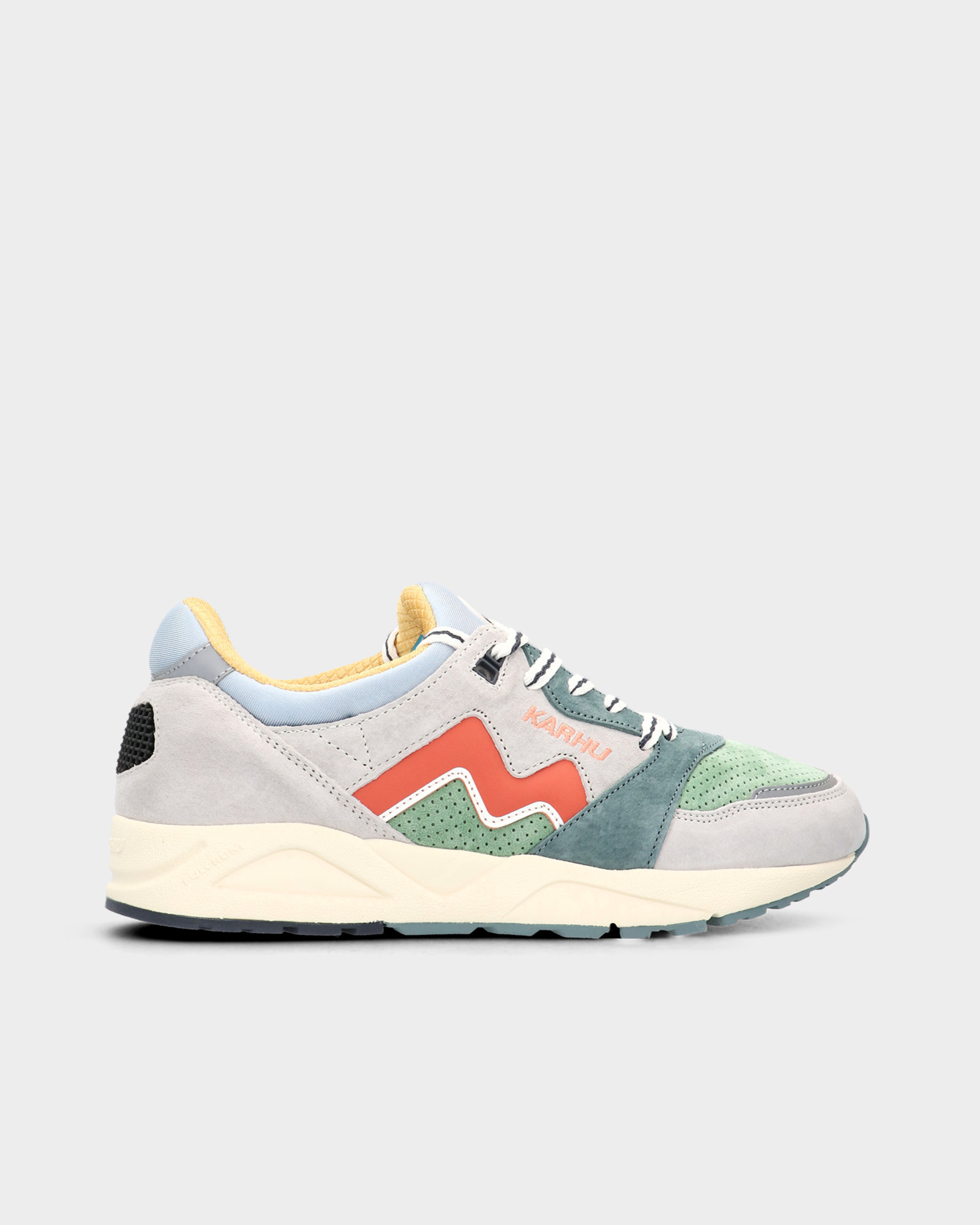 Karhu Aria 95 Dawn Blue/Apricot Brandy